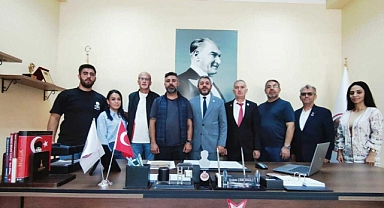 Şehit Aileleri ve Gaziler Derneği: 'Türk Milletinin Meclisi Terör Yandaşı Sloganlarla Kirletilemez'