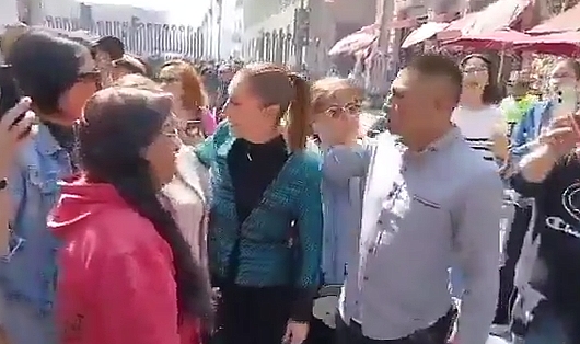 Kadınlar Devletin Zirvesindeyken Bile Güvende Değil: Meksika Lideri Sheinbaum Sokakta Taciz Edildi