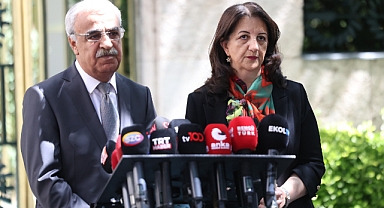 Kürtçü DEM Parti Heyeti İmralı'ya Gitti