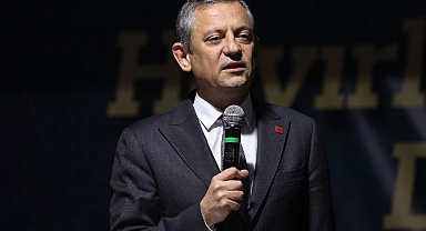 CHP Genel Başkanı Özgür Özel Yine 'Normalleşiyor'
