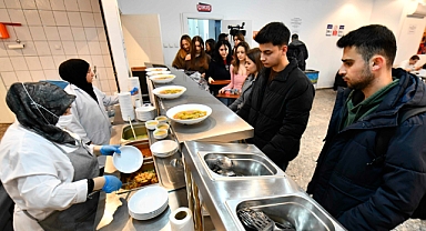 ABB’den Gençlik Sofraları: Ramazan Boyunca İftar ve Sahur Hizmeti