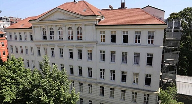 Kapitülasyon Artığı Zihniyet: İtalyan Lisesi'nde Türk Öğretmenlere Karşı Maaş Ayrımcılığı