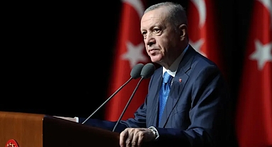 AKP'li Cumhurbaşkanı Erdoğan'dan Kürtçü DEM'e Destek: 'Süreç Uzamamalı'