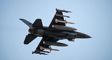 ABD, İran Topraklarına Operasyon Yaparak Kayıp Pilotunu Kurtardı