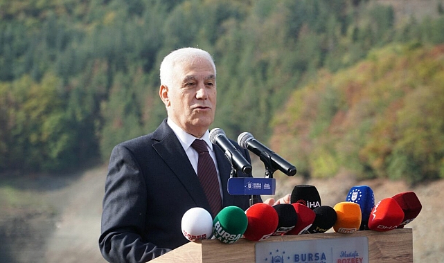 Bursa Büyükşehir Belediye Başkanı Mustafa Bozbey Görevden Uzaklaştırıldı 

İçişleri Bakanlığı sosyal medya üzerinden yayımladığı gönderide, tutuklu Bursa Büyükşehir Belediye Başkanı Mustafa Bozbey'in görevden uzaklaştırıldığını açıkladı.