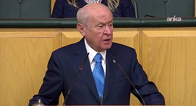 Devlet Bahçeli, Teşkilat Fesihlerine İlişkin Sessizliğini Bozdu: 'Büyük Davalar İçerideki Tereddütlerle de Sınanır'