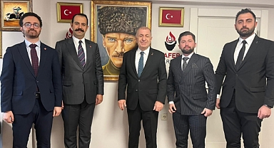 Milliyetçi Kongre Derneği, Zafer Partisi Genel Başkanı Ümit Özdağ'ı Ziyaret Etti