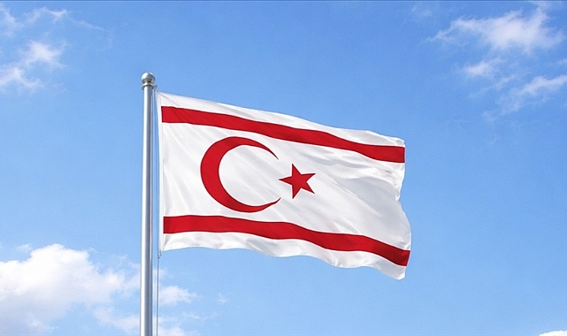 Rum-Mısır Enerji Anlaşmasına KKTC'den Kararlı Duruş 

Söz konusu anlaşmanın, Kıbrıs Rumları'nın Türklerin Ada ve Doğu Akdeniz'deki haklarını sistematik bir biçimde gasbetmeye yönelik politikasının açık bir tezahürü olduğu ifade edildi.