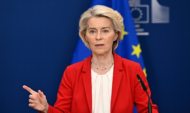 Ursula von der Leyen, AB'nin Rus, Çin ve Türk Etkisine Bırakılmaması Gerektiğini Savundu 

Leyen, AB'nin bugüne kadar Rusya'dan ucuz gaz, Çin'den ucuz iş gücü ve ABD'den güvenlik desteğine dayalı bir siyaset izlediğini belirtti.