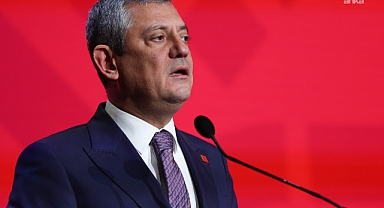 Yargı Kararı Sonrası CHP'de Yeni Süreç: Özgür Özel Yeniden Grup Başkanı Seçildi