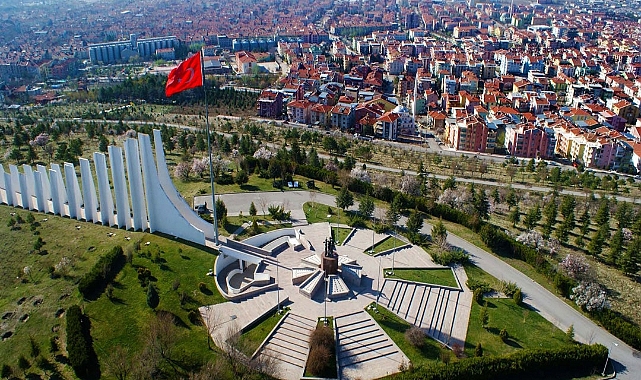 AKP'nin Seçim Yatırımı: Türkiye'de İl Sayısı 106'ya Yükseliyor
