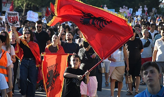 Trump'ın Kızının Arnavutluk Projesine Protesto: Firma Rota Değiştiriyor