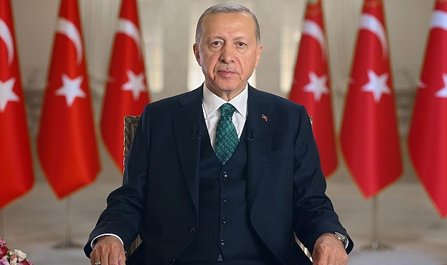 Erdoğan Tekrardan LGBT'li Bireyleri Hedef Aldı: 'LGBT gibi insan fıtratına aykırı sapkınlıklar genç zihinlere enjekte edilmeye çalışılıyor'