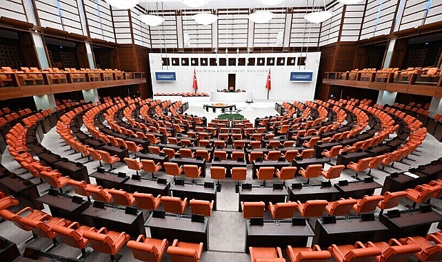 İstibdat Rejiminin Gözü Vekillerin Dokunulmazlıklarında: Turhan Çömez ve Özgür Özel Hedefte