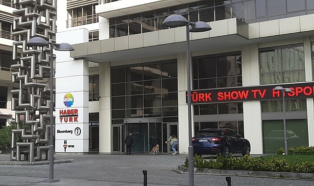 Habertürk'ün 'Türk' Alerjisi: Canlı Yayında Skandal Sansür