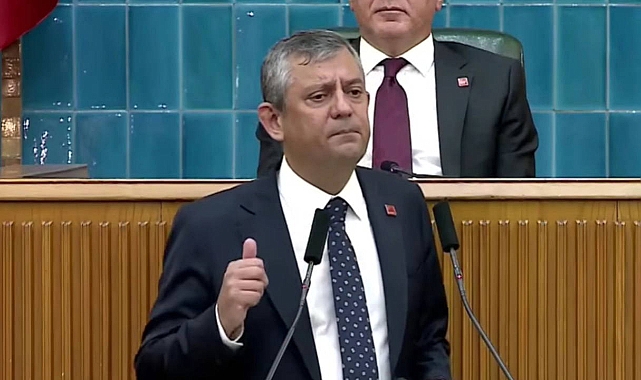 Özgür Özel'den Veda Konuşması: 'Yeni Partiyi Kuruyoruz'