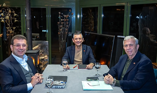 Özgür Özel, Ekrem İmamoğlu İle Aralarında 'Anlaşmazlık' Olduğu İddialarına Yanıt Verdi