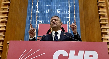 Özgür Özel Yeni Parti İçin Basına Kapalı Grup Toplantısı Düzenledi