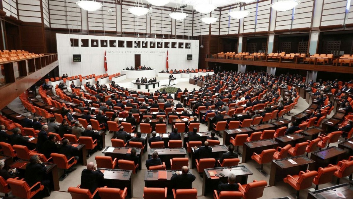 Meclis'te Deprem Araştırma Komisyonu Kuruluyor