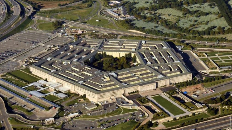 Esper'in Görevden Alınmasının Ardından Pentagon'da Üç İstifa