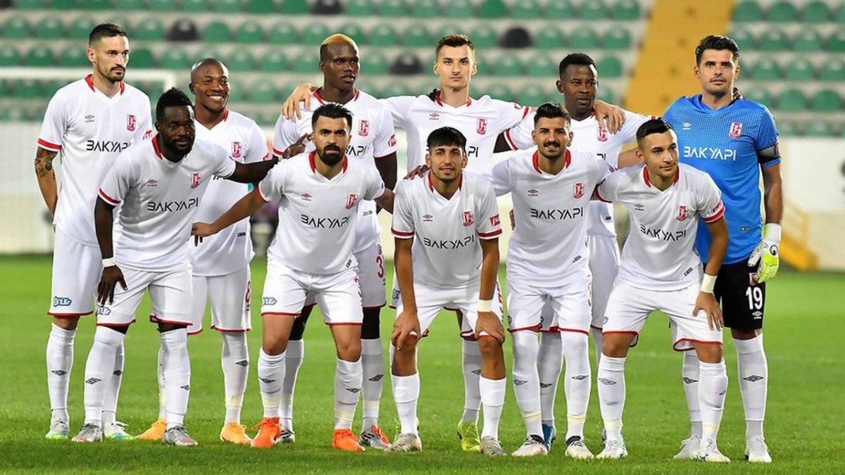 Balıkesirspor'da 19 Kişi Çin Virüsü'ne Yakalandı: Ligde 2 Maç Ertelendi
