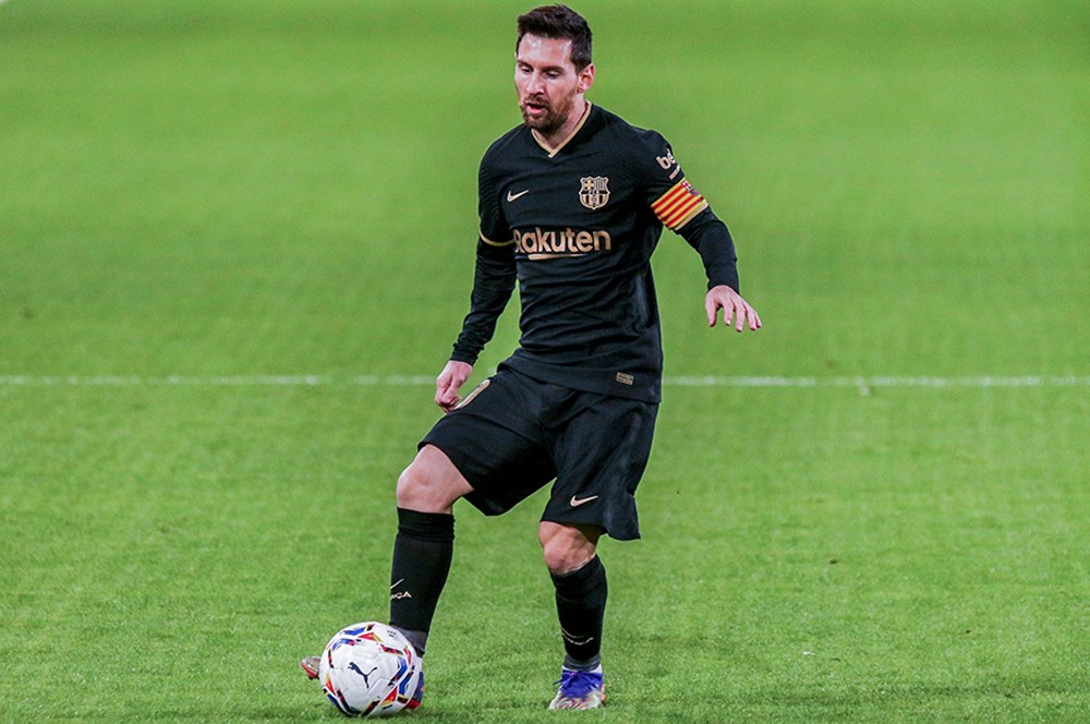 Messi Pele'nin Rekorunu Kırdı