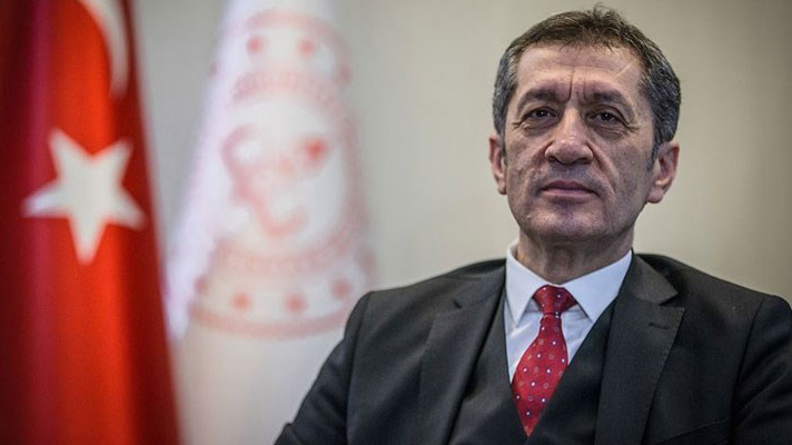 Bakan Selçuk'tan Sınavların Ertelenmesine İlişkin Açıklama