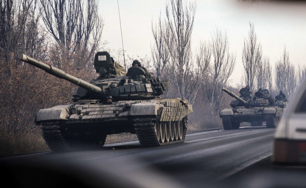 Rus Tankları Donetsk'e İlerliyor