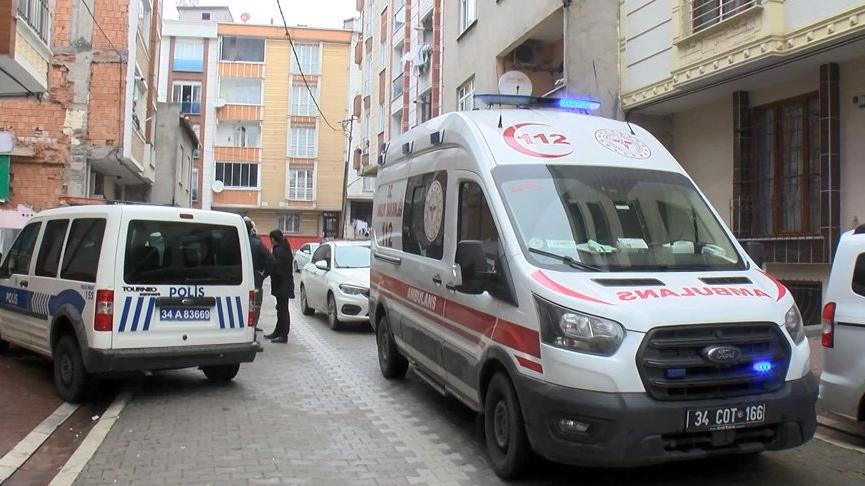 Evinde Silahla Vurulmuş Halde Ölü Bulundu
