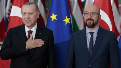 AB'den Türkiye Dahil Aday Ülkelere 14 Milyar Euro 'Reform Yardımı'