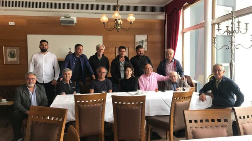 Almanya'daki Türkler Çince Öğrenmeye Zorlanıyor