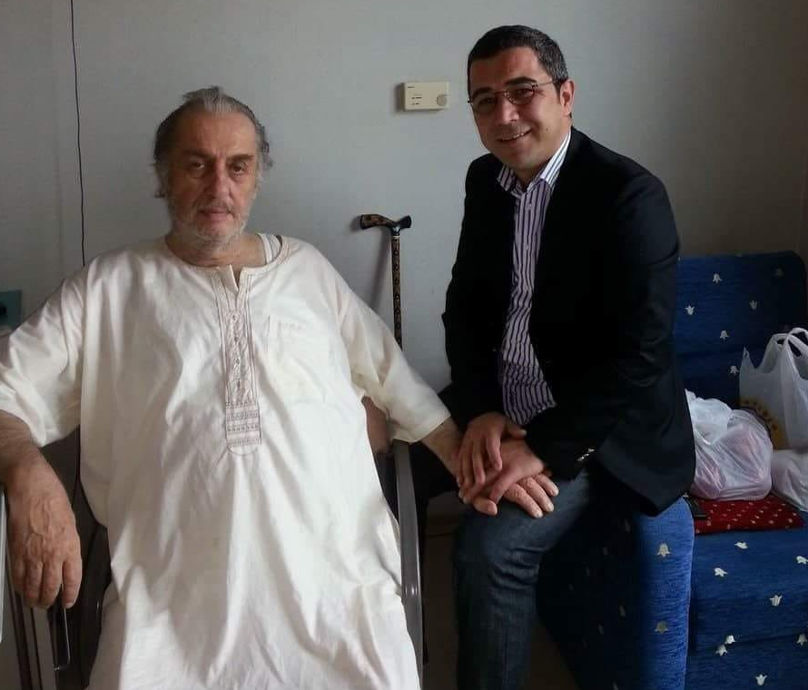 Meğer Veyis Ateş Bir Zamanlar Din Kültürü Dersi Veriyormuş