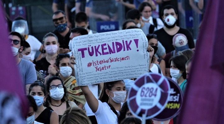 Kadına Şiddet Milli Duruşla Aşılırmış!