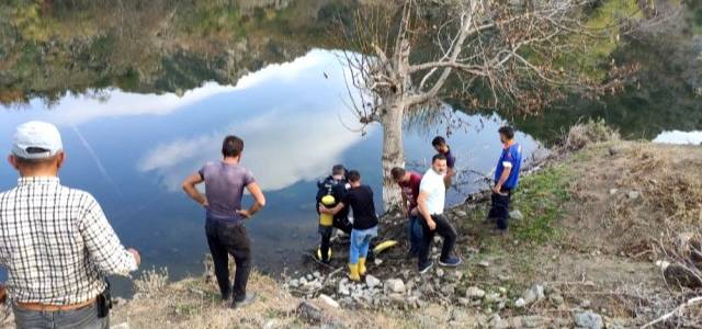 Serinlemek İçin Girdiği Gölette Boğuldu