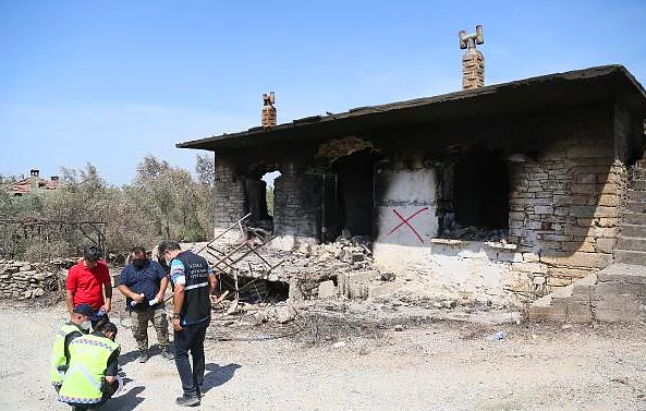 Manavgat'ta 2 Bin 800 Eve Kırmızı Çarpı