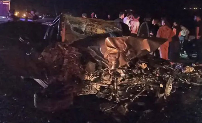 Van'da Zincirleme Trafik Kazası: 2'si Çocuk 10 Yaralı