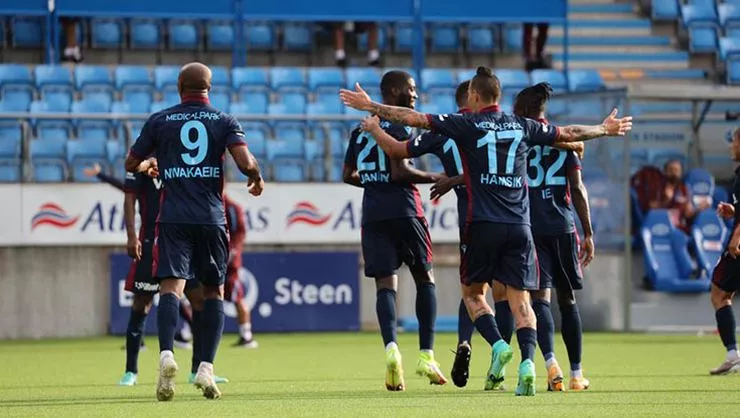 Trabzonspor Molde'yi Eledi: Karadeniz Fırtınası Roma Yolcusu