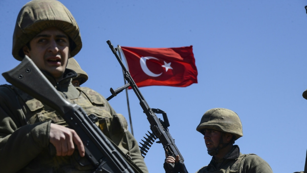 Afganistan'da Türkiye İçin Çalışan Tercümanlar Tahliye Edilmedi mi?