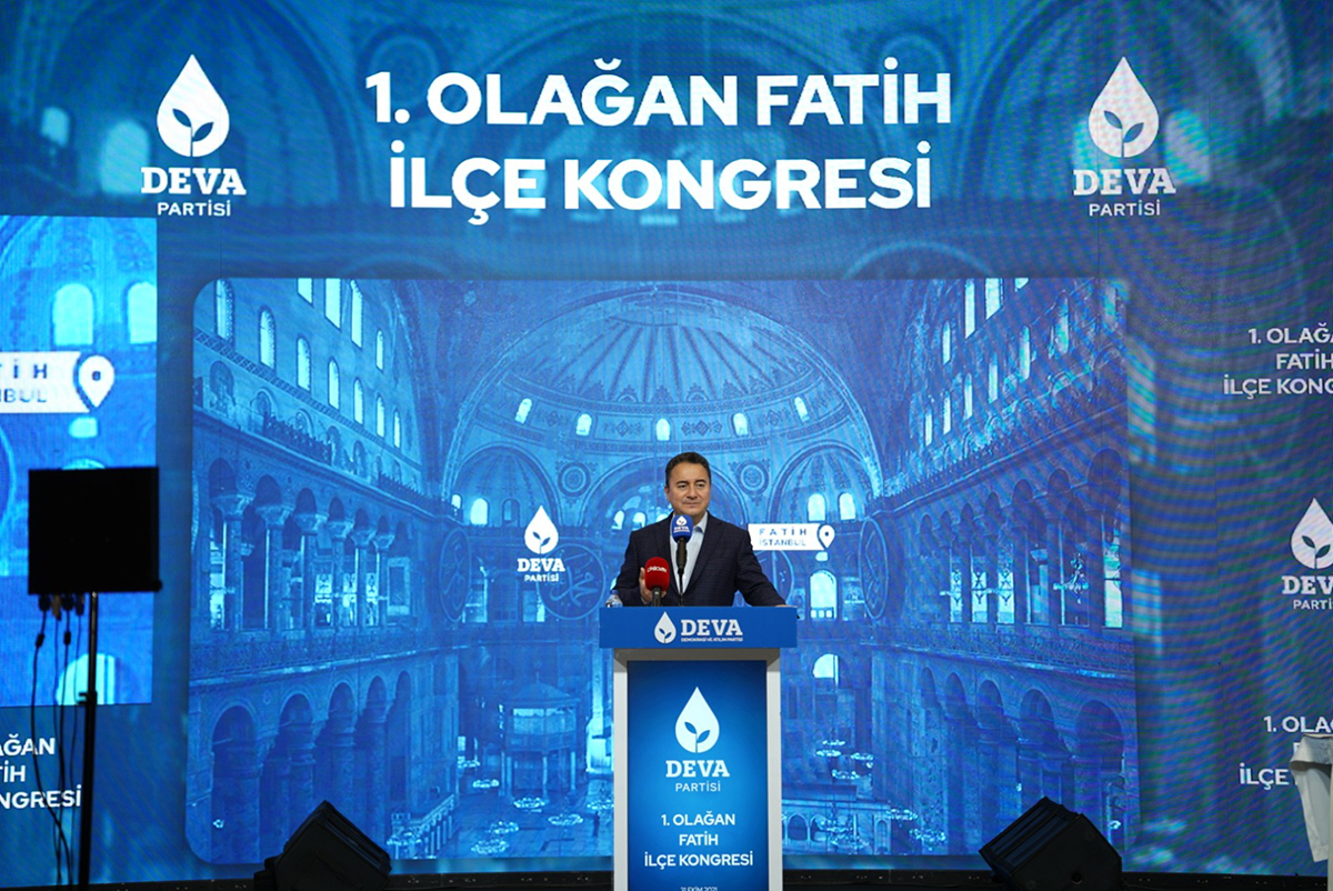 Ali Babacan: Koca Ülke Survivor Setine Döndü