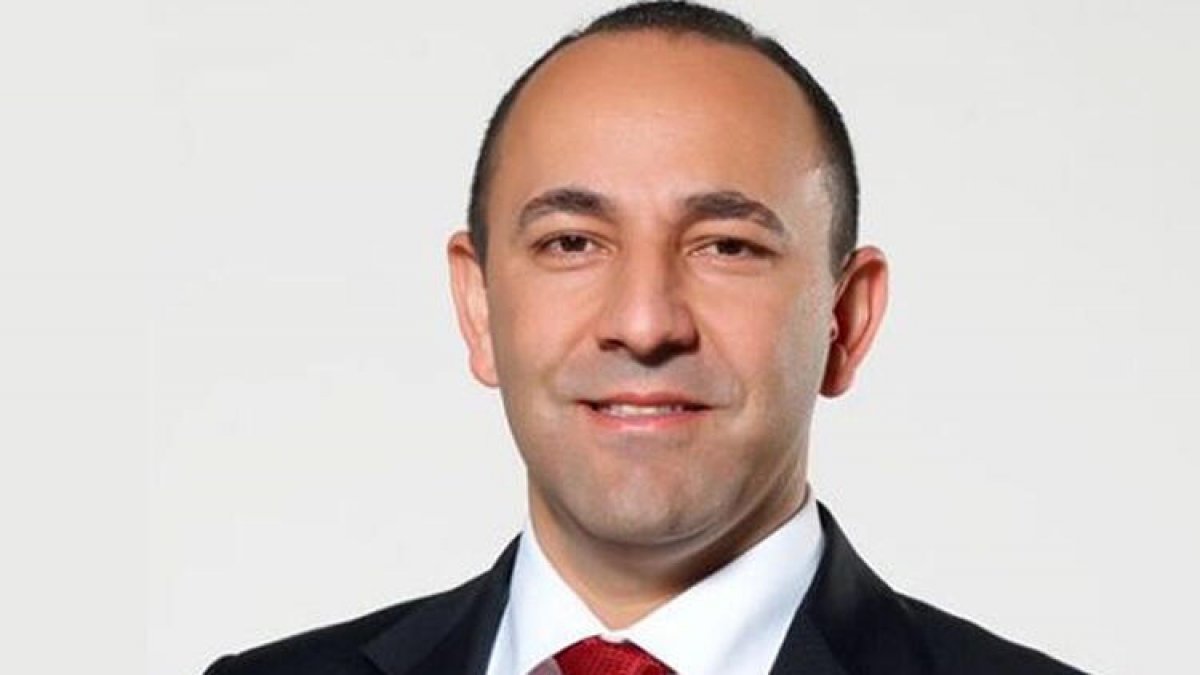 Biri CHP'li Dört Belediyeye Kayyum