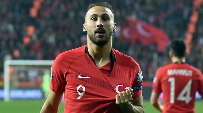 Cenk Tosun'dan Kötü Haber! 7 Ay Sahalardan Uzak