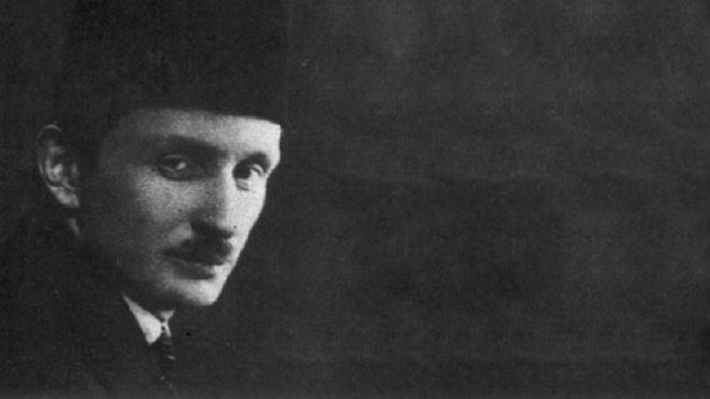 Bir veya Üç Yüz Kişi