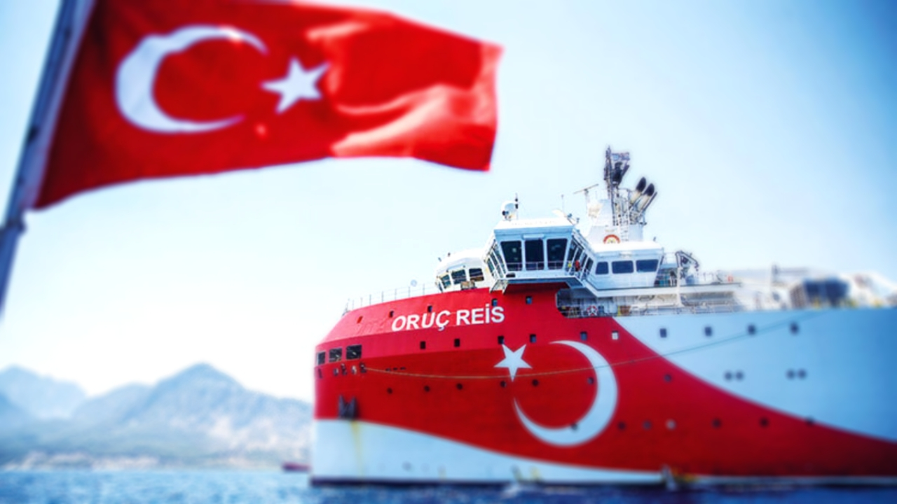 Oruç Reis Yine AB Zirvesi Öncesinde Limana Döndü