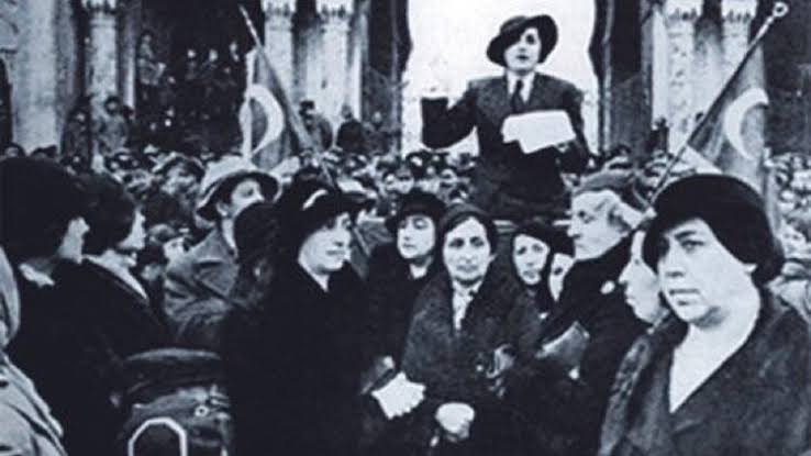 Türkçü Feminizm: Başörtüsü Tartışmaları ve Birtakım Öneriler