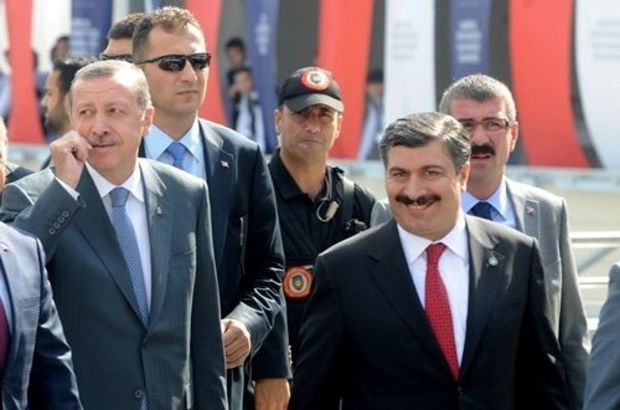 Bakan Meclis'te Kendini Alkışlattı