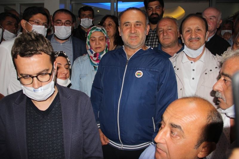 İYİ Partili Belediye Başkanına Saldırı!