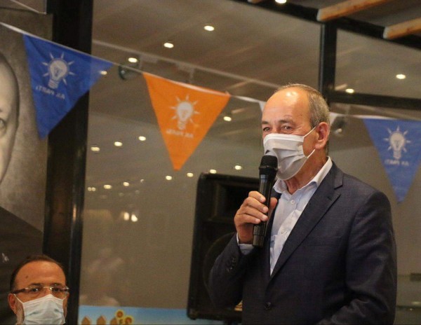 DSP'li Belediye Başkanı AKP'ye Geçti