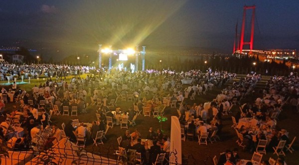 AKP'li Vekilin Oğlunun Nikahından Korona Manzarası