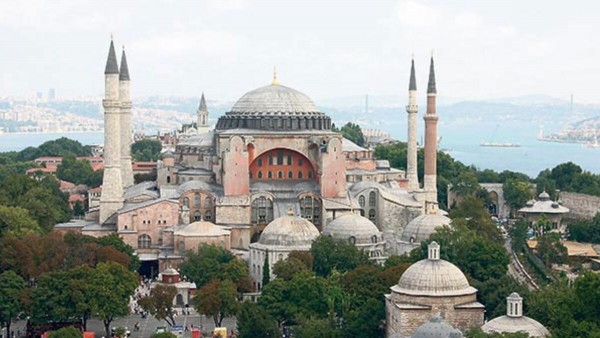 Cumhurbaşkanlığından Ayasofya’nın Camiye Dönüştürülmesi Kararına İtiraz