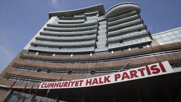 CHP Tedbir Amaçlı Genel Merkezini Kapattı